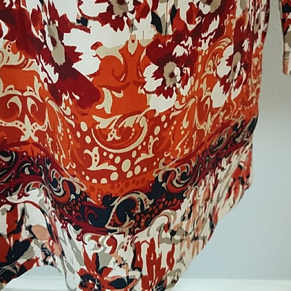 Christopher & Banks top Size XL - Picture 3 of 4